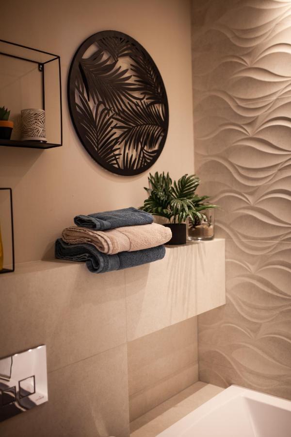 Apartament Panorama De Lux Family คอซซาลิน ภายนอก รูปภาพ
